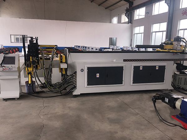 DW63CNC-5A-3S型全自動彎管機(jī)